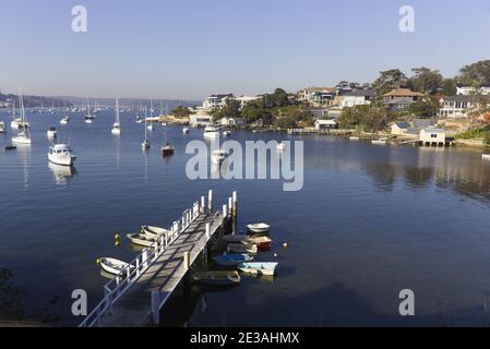 Lussuose case sul lungomare presso l'Hospital Bay Wharf Cronulla Sutherland Shire Sydney Australia Foto Stock