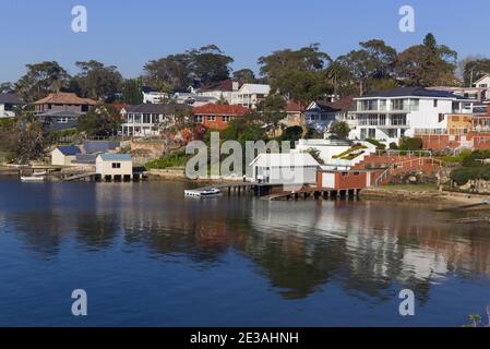 Lussuose case sul lungomare presso l'Hospital Bay Wharf Cronulla Sutherland Shire Sydney Australia Foto Stock