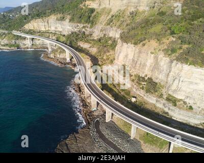 Aereo del Sea Cliff Bridge a nord di Wollongong New Galles del Sud Australia Foto Stock