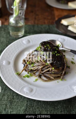 Spaghetti d'inchiostro calamari Foto Stock