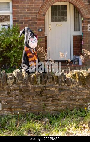 A Little Brickhill, Inghilterra, hanno tenuto una gara di scarabeo villaggio. Questa è una delle voci Foto Stock