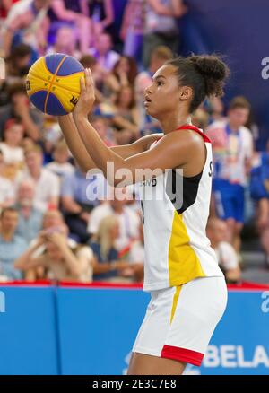 Il giocatore di basket Satou Sabally (Germania) ai Giochi europei 2019 a Minsk (Bielorussia). Foto Stock