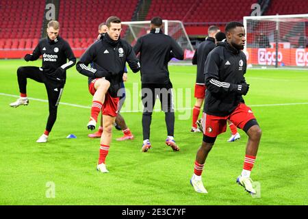 AMSTERDAM, PAESI BASSI - GENNAIO 17: Lutshel Geertruida di Feyenoord durante la partita olandese di Eredivisie tra Ajax e Feyenoord a Johan Cruijff A. Foto Stock