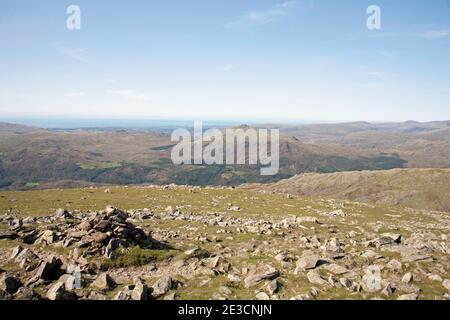 Frate Gray visto dalla cima di Dow Crag Coniston Lake District Cumbria Inghilterra Foto Stock