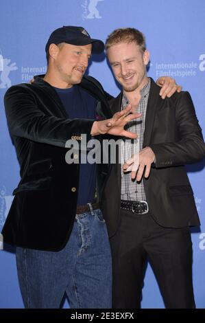 Woody Harrelson e ben Foster partecipano alla fotocellula per 'The Messenger' come parte del 5nono Festival di Berlino al Grand Hyatt Hotel il 9 febbraio 2009 a Berlino, Germania. Foto di Mehdi Taamallah/ABACAPRESS.COM Foto Stock