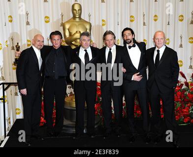 (Da sinistra a destra) ben Kingsley, vincitore del premio Best Actor Sean Penn, Robert De Niro, Michael Douglas, Adrien Brody e Anthony Hopkins nella sala stampa dell'81° cerimonia Academy Awards, tenutasi presso il Kodak Theatre di Los Angeles, CA, USA il 22 febbraio 2009. Foto di Lionel Hahn/ABACAPRESS.COM Foto Stock