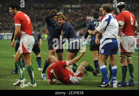 Il Cedric Heymans della Francia ha fatto un tentativo durante il RBS Six Nations Championship 2009 Rugby Union, Francia contro Galles al 'stade de France' di Saint-Denis, Francia il 27 febbraio 2009. Foto di Steeve McMay/Cameleon/ABACAPRESS.COM Foto Stock