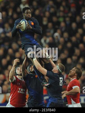 Fulgence Ouedraogo in Francia durante il campionato RBS Six Nations 2009 Rugby Union, Francia vs Galles al 'stade de France' di Saint-Denis, Francia il 27 febbraio 2009. La Francia ha vinto il 21-16. Foto di Steeve McMay/Cameleon/ABACAPRESS.COM Foto Stock