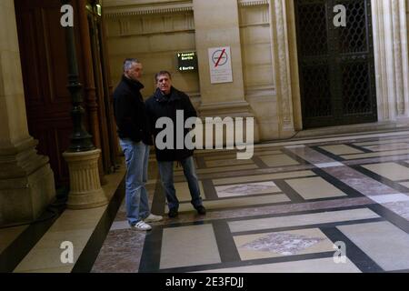 Stephane colonna, fratello di Yvan colonna e Jean-Hugues colonna padre di Yvan colonna al tribunale di Parigi per partecipare al processo di Yvan colonna, a Parigi, in Francia, il 5 marzo 2009. Foto di Mousse/ABACAPRESS.COM Foto Stock