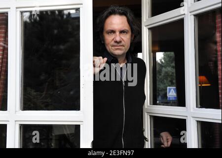 Esclusivo. Il deputato di UMP e segretario nazionale per l'economia Frederic Lefebvre ad Hauts-de-Seine, Francia, il 13 marzo 2009. Foto di Elodie Gregoire/ABACAPRESS.COM Foto Stock