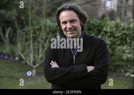 Esclusivo. Il deputato di UMP e segretario nazionale per l'economia Frederic Lefebvre ad Hauts-de-Seine, Francia, il 13 marzo 2009. Foto di Elodie Gregoire/ABACAPRESS.COM Foto Stock