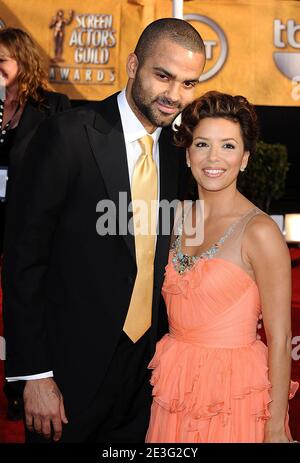 EVA Longoria e Tony Parker in arrivo per la quindicesima cerimonia annuale degli attori della gilda Awards, tenutasi presso l'auditorium Shrine di Los Angeles, CA, USA il 25 gennaio 2009. Foto di Lionel Hahn/ABACAUSA.COM (nella foto : Eva Longoria, Tony Parker) Foto Stock