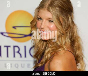 Il cantante Stacy Ann Ferguson aka Fergie partecipa agli arrivi per il Clive Davis Pre-Grammy Party al Beverly Hilton Hotel il 09 febbraio 2008 a Los Angeles, California. Credito: Jared Milgrim/l'accesso fotografico Foto Stock