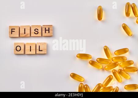 Olio di pesce blocchi di legno. Foto Stock