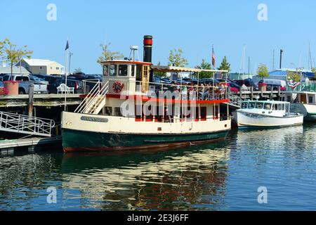 L'antica nave da crociera 'Islander' attraccata al Porto Vecchio il 24 agosto 2014 nel centro di Portland, Maine, USA. Foto Stock