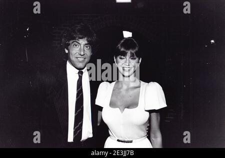 DIRETTORE VICTORIA con il Dott. Harry Glassman Credit: Ralph Dominguez/MediaPunch Foto Stock