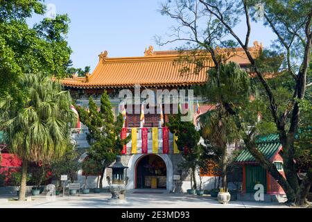 Monastero di po Lin, un monastero buddista situato sull'altopiano di Ngong Ping, sull'isola di Lantau, Hong Kong Foto Stock