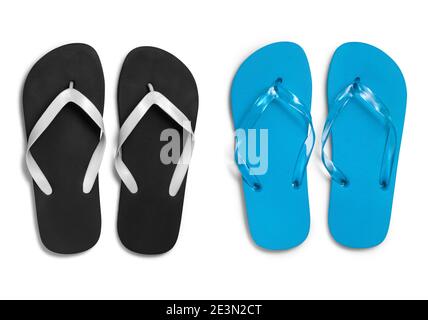 Ciabatte in gomma nera e blu su sfondo bianco con clip percorso Foto Stock