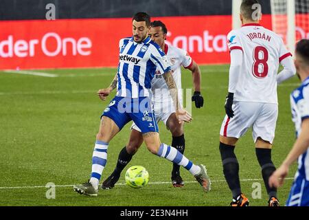 Joselu del CD Alaves durante il campionato spagnolo la Liga partita di calcio tra CD Alaves e Sevilla CF il 19 gennaio 2021 allo stadio Mendizorrotza di Vitoria, Spagna - Foto Ricardo Larreina / Spagna DPPI / DPPI / LiveMedia Foto Stock