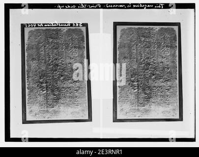 Carte, piani, restauri, ecc. Avvertenza genti contro le intrusioni nel tempio Foto Stock