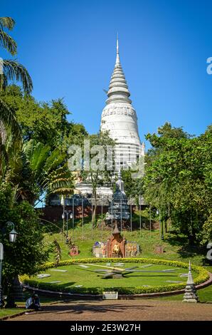 Wat Phnom, Phnom Penh Cambogia Foto Stock