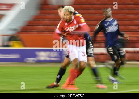 Nottingham, Regno Unito. 20 gennaio 2021. Lyle Taylor (33) di Nottingham Forest durante lo Sky Bet Championship match tra Nottingham Forest e Middlesbrough al City Ground di Nottingham mercoledì 20 gennaio 2021. (Credit: Jon Hobley | MI News) Credit: MI News & Sport /Alamy Live News Foto Stock