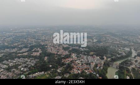 Tramonto e vista dalla città di bsd Foto Stock