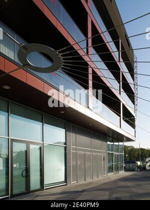 Geschaeftshaus, casa di affabilità, edificio commerciale, edificio con negozi, casa commerciale, Rimini, italien, italia, Italia, Italia di Mario Cucinella A. Foto Stock