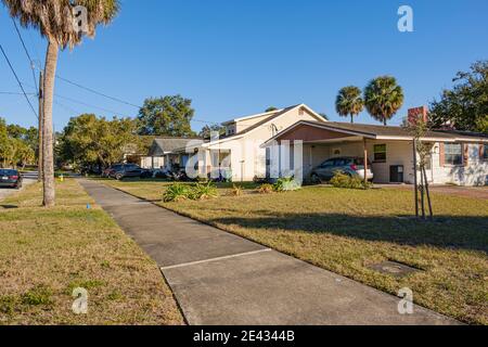 Case esistenti a Tampa Heights, Tampa, Florida. Il sobborgo di Tampa è stato fondato nel 1883. Il quartiere di Tampa Heights ha vissuto un'esperienza di dolcificazione. Foto Stock