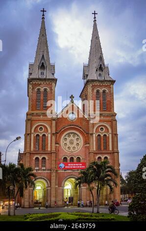 La cattedrale di Notre Dame, la città di Ho Chi Minh (Saigon), Vietnam Foto Stock