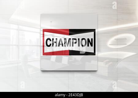 logo champion sulla placca riflettente da parete Foto Stock