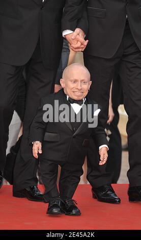 Verne Troyer partecipa alla proiezione di 'l'Imaginarium del Dottor Parnassus' durante il 62° Festival di Cannes al Palais des Festivals di Cannes, Francia, il 22 maggio 2009. Foto di Nebinger-Orban/ABACAPRESS.COM Foto Stock