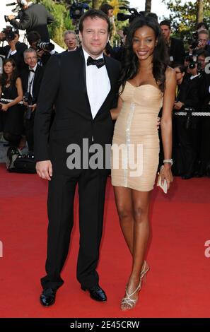 'Samuel le Bihan e Daniela Bey partecipano alla proiezione di ''Coco Chanel & Igor Stravinsky'' al 62° Festival del Cinema di Cannes. Cannes, Francia, 24 maggio 2009. Foto di Lionel Hahn/ABACAPRESS.COM (nella foto: Samuel le Bihan, Daniela Beeye)' Foto Stock