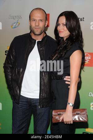 Jason Statham e la ragazza Alex Zosman hanno partecipato ai "Guys Choice Awards" della Spike TV del 2009, che si sono tenuti presso i Sony Studios di Los Angeles, CA, USA il 30 maggio 2009. Foto di Lionel Hahn/ABACAPRESS.COM Foto Stock