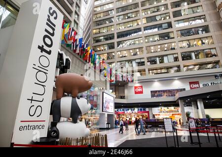 L'ingresso ai tour degli studi nella lobby del CNN Center nel centro di Atlanta, Georgia, USA. Foto Stock