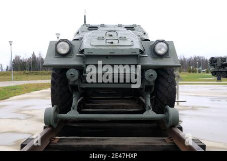 Vista del vettore di personale corazzato ferroviario BTR-40A Foto Stock