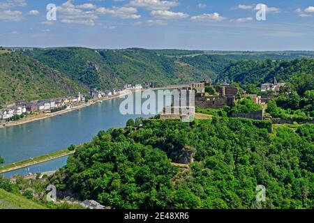 Rheinfels Castello sopra San Goar, Valle del Reno, Renania-Palatinato, Germania Foto Stock