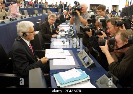 Il Presidente del Parlaiment europeo Jerzy Buzek viene raffigurato il 14 luglio 2009 durante la sessione di apertura al Parlamento europeo a Strasburgo, Francia orientale. Foto di Antoine/ABACAPRESS.COM Foto Stock