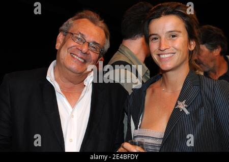 ESCLUSIVA - Eric Kristy e Agathe de la Boulaye partecipano al lancio della 4a "Scenaristes en Series" a Parigi, Francia, il 7 settembre 2009. Foto di Helder Januario/ABACAPRESS.COM Foto Stock