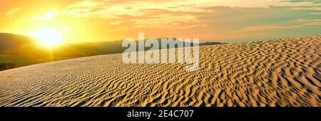 Tramonto sulle montagne di San Ysidro, Anza Borrego Desert state Park, California, Stati Uniti Foto Stock
