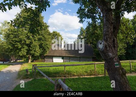 Hlinsko v Cechach, museo all'aperto di Vysocina, casa colonica degli altipiani Boemia-Moravi a Pardubicky, regione di Pardubice, regione di Pardubitzer, ceco Foto Stock