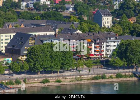 Passeggiata sul Reno Konrad-Adenauer Ufer, vista da Asterstein, Coblenza, Renania-Palatinato, Germania, Europa Foto Stock