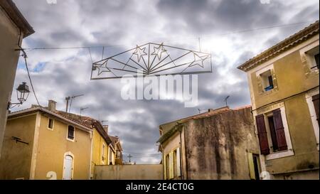 Decorazioni natalizie a Coursan Foto Stock