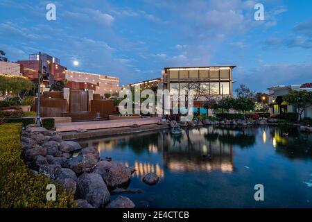 Blackhawk Plaza al Blue Hour Foto Stock