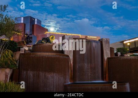 Blackhawk Plaza al Blue Hour Foto Stock