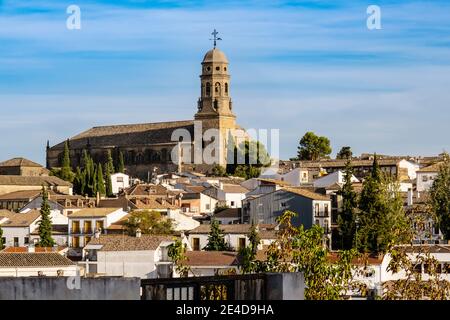 Catedral de la Natividad de Nuestra Señora. Cattedrale in stile rinascimentale in Plaza Santa Maria. Baeza, patrimonio dell'umanità dell'UNESCO. Provincia di Jaen, Andalu Foto Stock