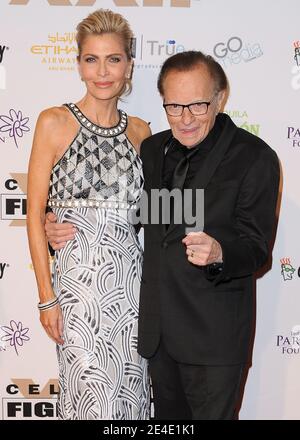 **FILE FOTO** Larry King è morto a 87. PHOENIX, AZ - 9 APRILE: Shawn King e Larry King al Muhammad Ali's Celebrity Fight Night XXII al JW Marriott Desert Ridge Resort & Spa il 9 aprile 2016 a Phoenix, Arizona. SKPG/MediaPunch Foto Stock