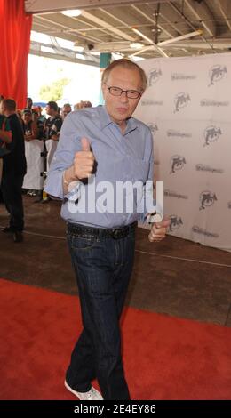 Miami, Stati Uniti d'America. 06 dicembre 2008. MIAMI - DICEMBRE 06: Larry King partecipa al Miami Dolphins Vs New England Patriots game al Landshark Stadium il 06 dicembre 2009 a Miami Beach, Florida. People: Larry King Credit: Storms Media Group/Alamy Live News Foto Stock