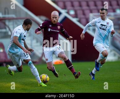 Campionato Scozzese - cuore di Midlothian / Raith rovers. Tynecastle Park, Edimburgo, Midlothian, Regno Unito. 23 gennaio 2021. I cuori ospitano Raith Rovers nel Campionato Scozzese al Tynecastle Park di Edimburgo. PIC mostra: Hearts' Irish International, Liam Boyce, cerca di dividere la difesa Raith. Credit: Ian Jacobs/Alamy Live News Foto Stock