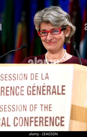 La cerimonia di investitura di Irina Bokova si è svolta il 23 ottobre 2009, ultimo giorno della 35a sessione della Conferenza Generale a Parigi, Francia. Il Direttore Generale eletto ha parlato del "nuovo umanesimo" che intende promuovere. Irina Bokova diventa la prima donna a ricoprire il posto dalla fondazione dell'organizzazione nel 1945. Foto di Stephane Lemouton/ABACAPRESS.COM Foto Stock